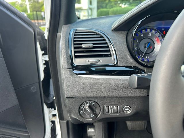 Used 2022 Chrysler 300 Sedan