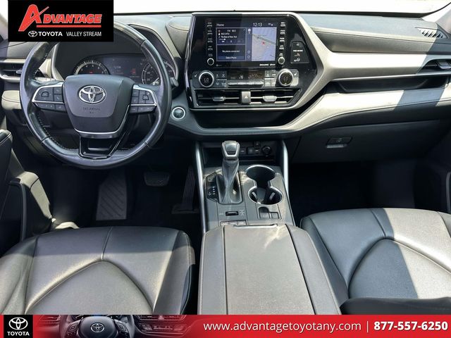 Used 2021 Toyota Highlander SUV