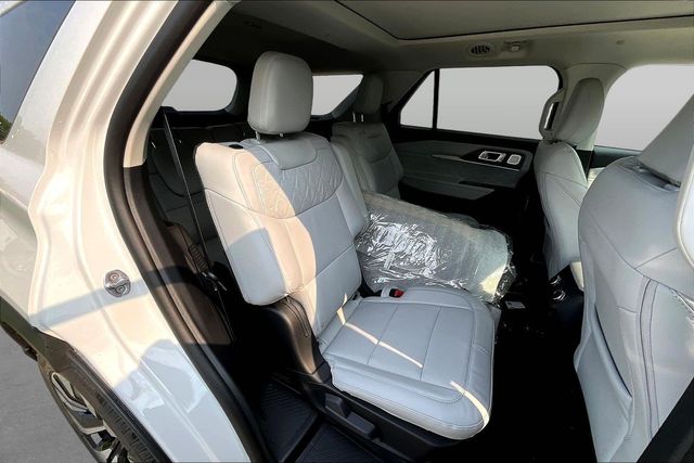 2026 Ford Explorer Platinum™ - 9
