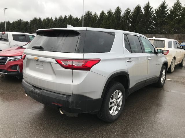 2021 Chevrolet Traverse LS 10