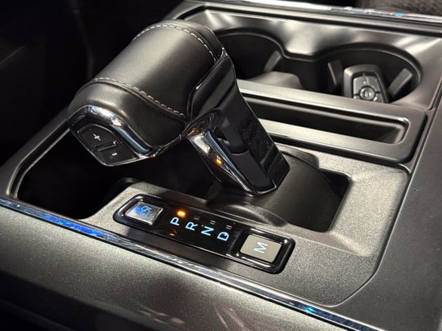Used 2022 Blue Ford XLT image 25