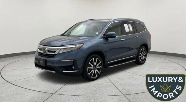 Gray (Steel Sapphire Metallic) 2019 Honda Pilot Touring FWD with Rear Captain's Chairs SUV / Crossover Front-Wheel Drive 9-Speed Automatic