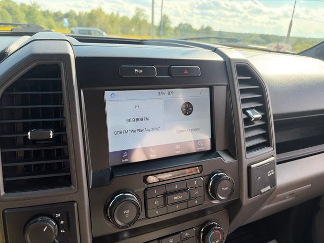 2022 Ford F-250SD XL White at Grove City Ford