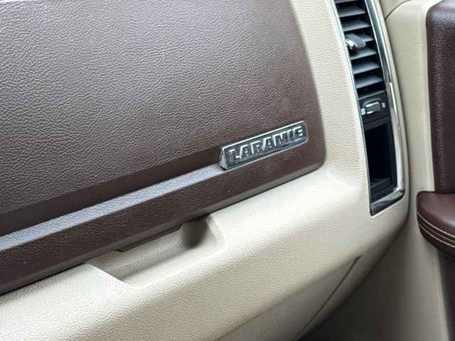 Used 2016 Silver Ram Laramie image 22