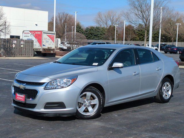 Used 2016 Chevrolet Malibu Limited 1LT with VIN 1G11C5SA2GF111681 for sale in Naperville, IL