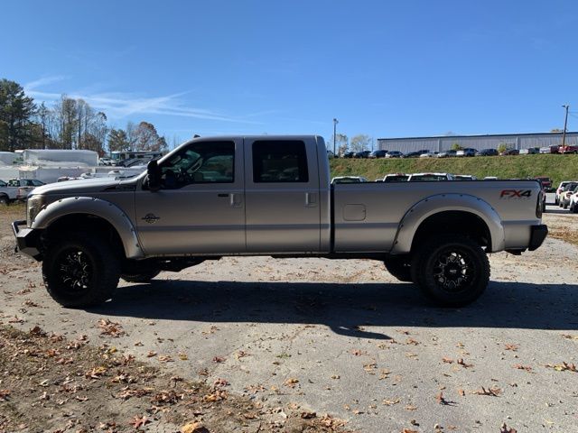 2015 Ford F-350SD Lariat 2