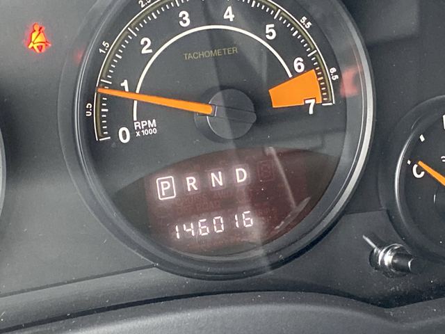 Used 2016 True Blue Pearlcoat Jeep Sport image 6