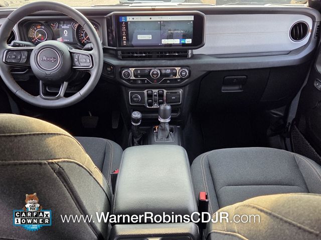 Used 2024 Gray Jeep Sport S image 9