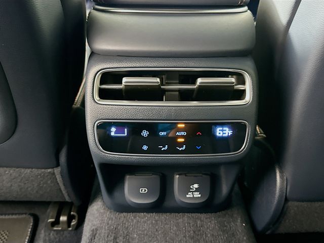 Thumbnail: 2026 Genesis GV70 - 18