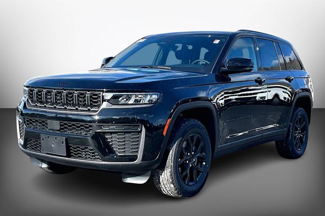 New 2026 Jeep Grand Cherokee Altitude For Sale in Gloucester, MA