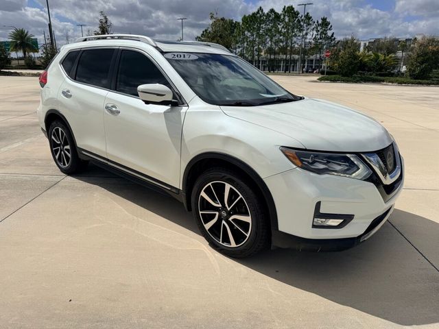 Thumbnail: 2017 Nissan Rogue - 4