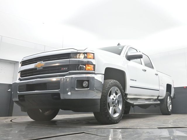 Used 2016 White Chevrolet LTZ image 43