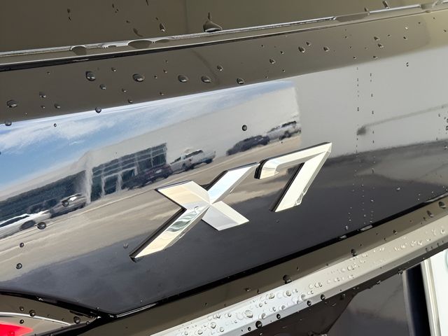 2026 BMW X7 40i - Photo 16