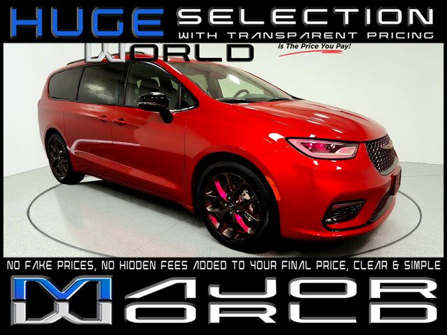 2025 Chrysler Pacifica Limited FWD