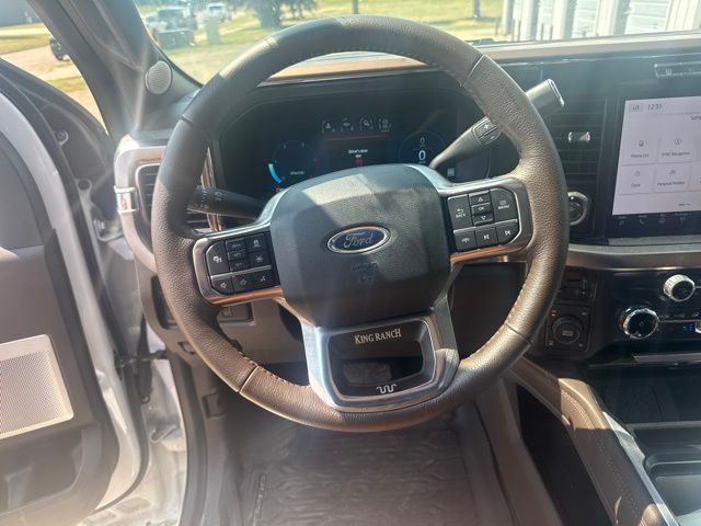 2024 Oxford White Ford Super Duty F-250 SRW King Ranch 4X4 Truck