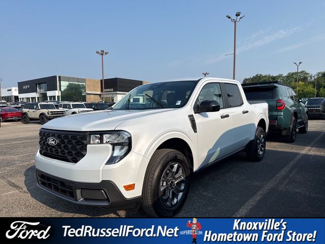 White Metallic 2026 Ford Maverick Pickup Truck Front-Wheel Drive 8-Speed Automatic