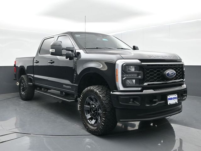 2023 Ford F-250SD Lariat