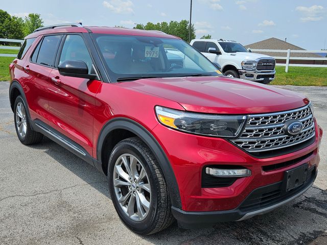 2023 Ford Explorer Limited photo