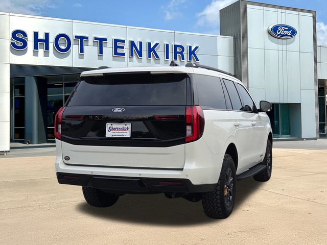 New 2025 White Ford Tremor image 8