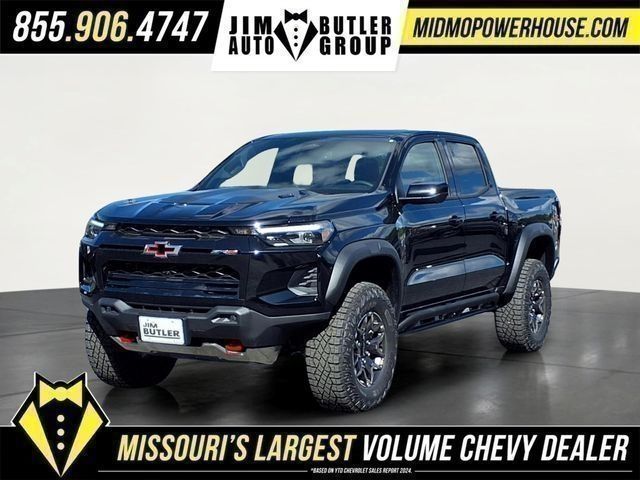 Black 2026 Chevrolet Colorado Pickup Truck Four-Wheel Drive 8-Speed Automatic