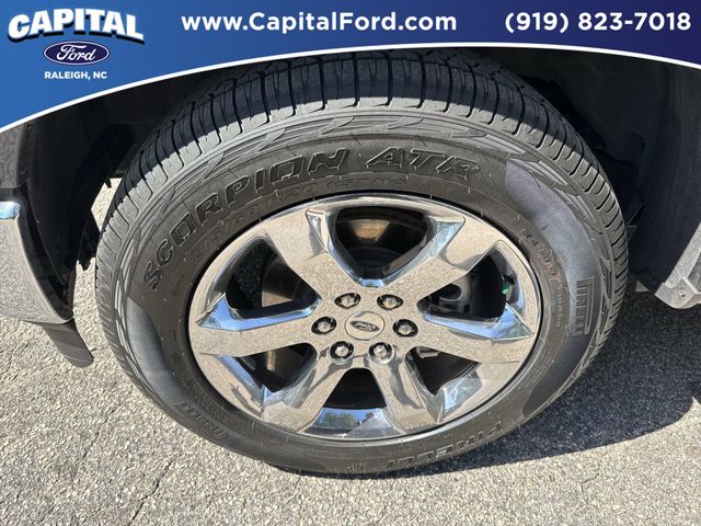 Used 2023 Blue Ford Lariat image 13