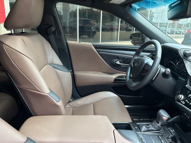 2022 Lexus ES 350 White at Ross Downing Buick GMC