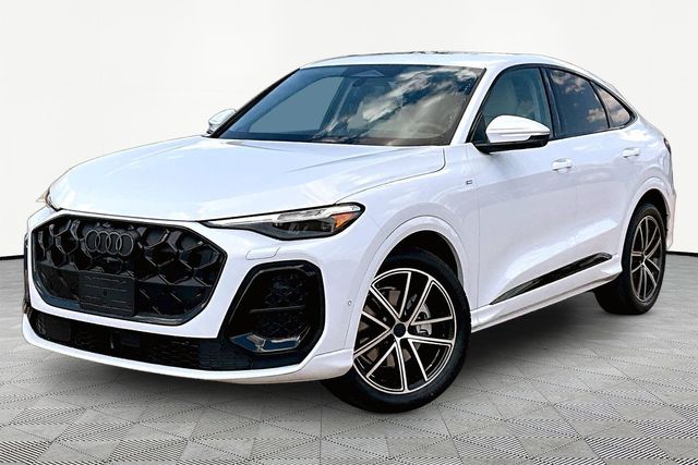 Glacier White Metallic 2026 Audi Q5 Sportback Sedan All-Wheel Drive 7-Speed Automatic