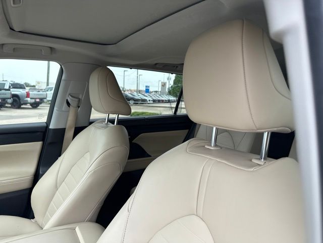 2024 Toyota Highlander XLE Beige at Bayway Cadillac Southwest