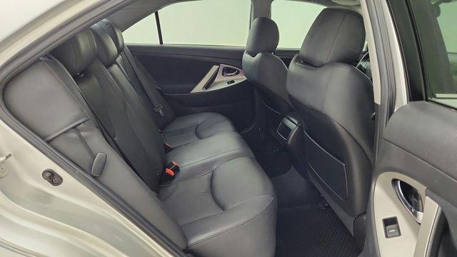 2011 Toyota Camry SE Silver at Emmons Autoplex