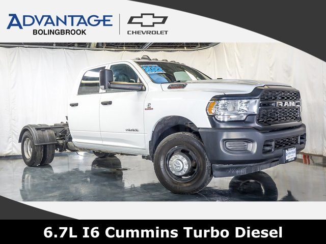 2022 RAM 3500 Chassis Tradesman Crew Cab DRW 4WD