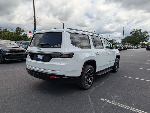 2026 Jeep Grand Wagoneer 4x2