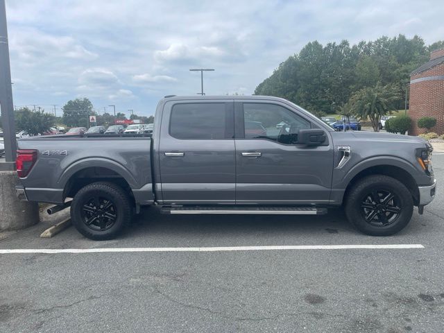 Used 2025 Gray Ford XLT image 5