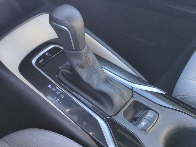 Used 2021 White Toyota SE image 24