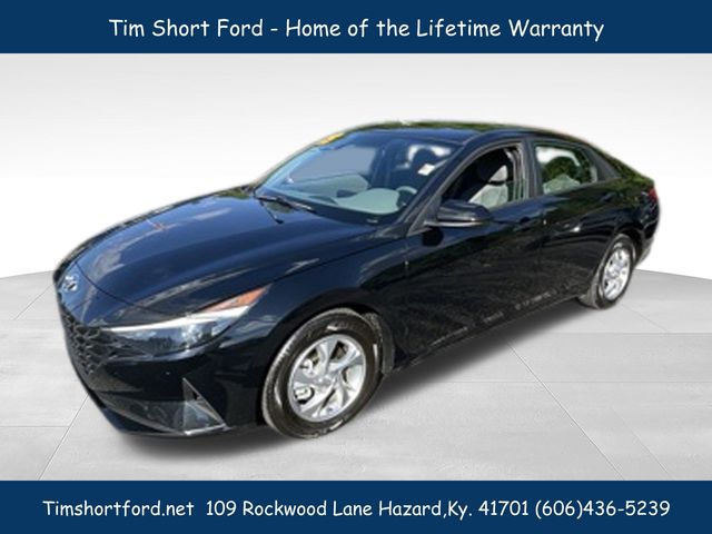 Onyx Black 2023 Hyundai Elantra Sedan Front-Wheel Drive Continuously Variable Transmission