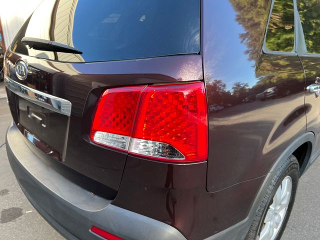 2012 Kia Sorento LX 20