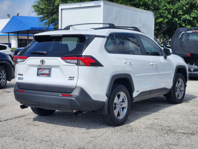 2025 Toyota RAV4 Hybrid XLE - 6