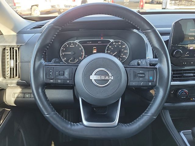 Used Car 2022 Nissan Pathfinder  Sl For Sale Under $30,000 In Plainview, Texas