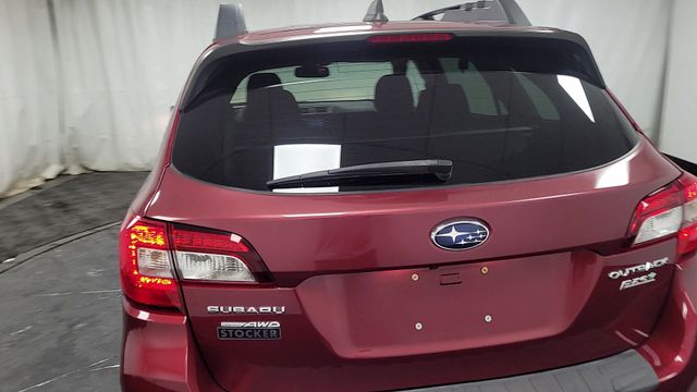 2017 – Subaru – Outback