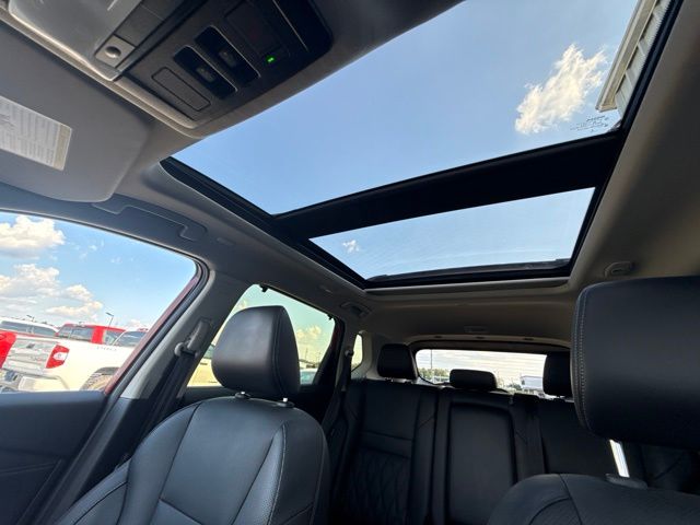 2025 Nissan Rogue Platinum:C02794