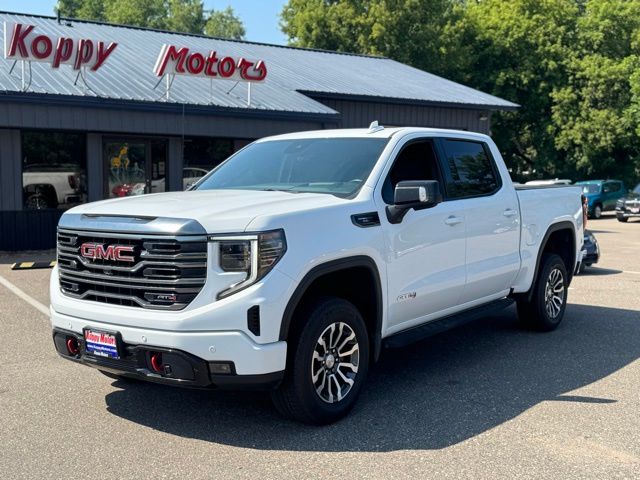 White 2022 GMC Sierra 1500 AT4 Crew Cab 4WD Pickup Truck Four-Wheel Drive Automatic