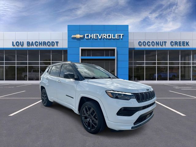 Bright White Clearcoat 2025 Jeep Compass Limited 4WD SUV / Crossover Four-Wheel Drive 8-Speed Automatic