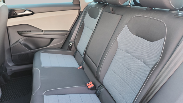 2025 Volkswagen Taos