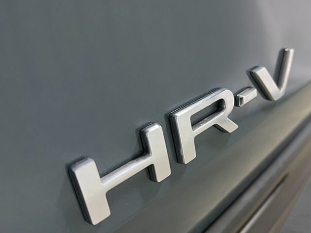 2025 Honda HR-V LX 9