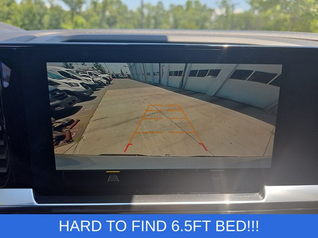 Used 2024 White Chevrolet RST image 18