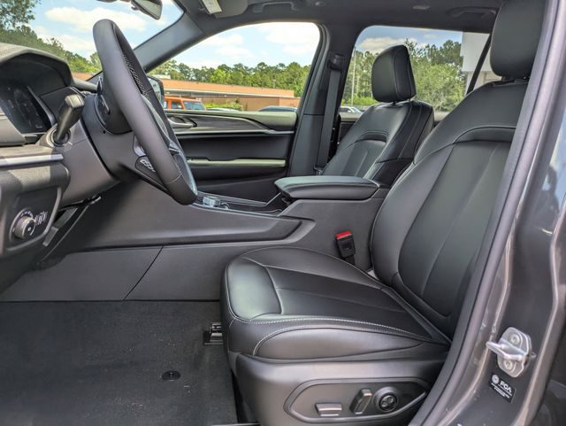 2026 Jeep Grand Cherokee L Limited 4x2