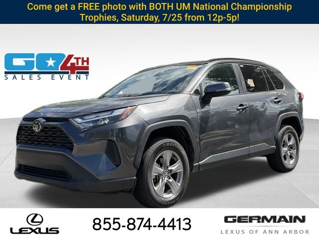 2025 Toyota RAV4 XLE