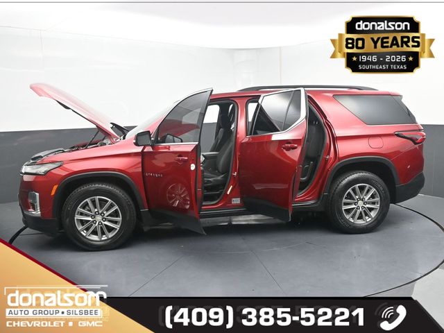 used 2023 Chevrolet Traverse car, priced at $26,364