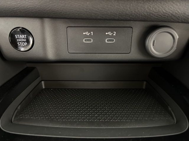 2025 Everest White Pearl Nissan Rogue SV FWD SUV