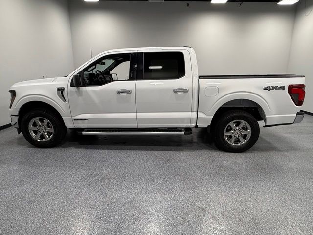 Used 2024 White Ford XLT image 5
