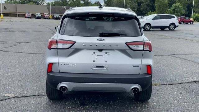 2020 Ford Escape Titanium Hybrid 7